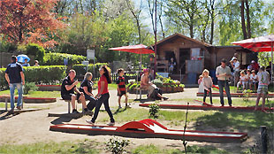 Minigolfanlage mit Imbiss